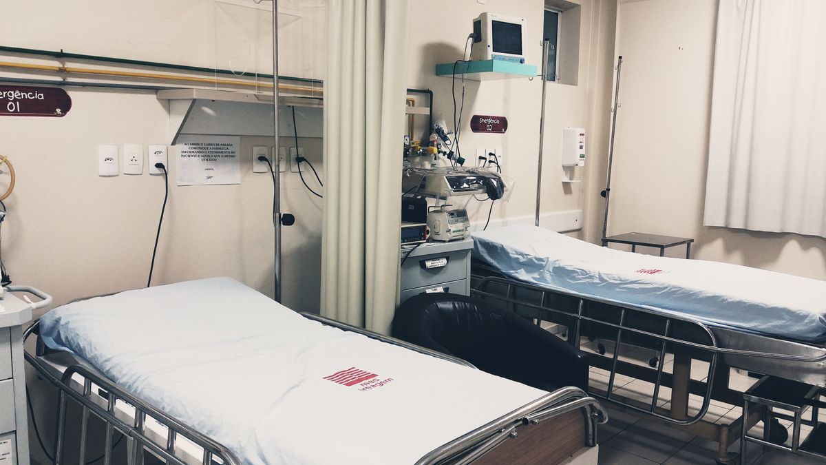 Hospital intensive care bed with monitoring equipment, where unstable emergency patients are transferred directly